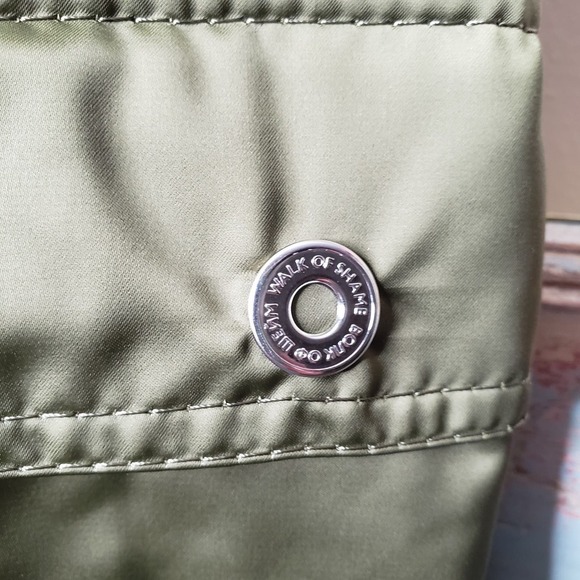 Walk Of Shame NWT Utility skirt with pockets size 6 - Picture 4 of 9